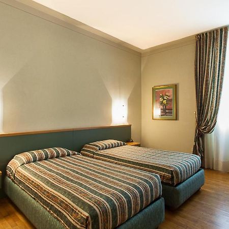 Hotel Gambara Εξωτερικό φωτογραφία
