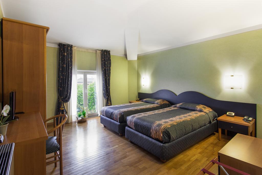 Hotel Gambara Δωμάτιο φωτογραφία