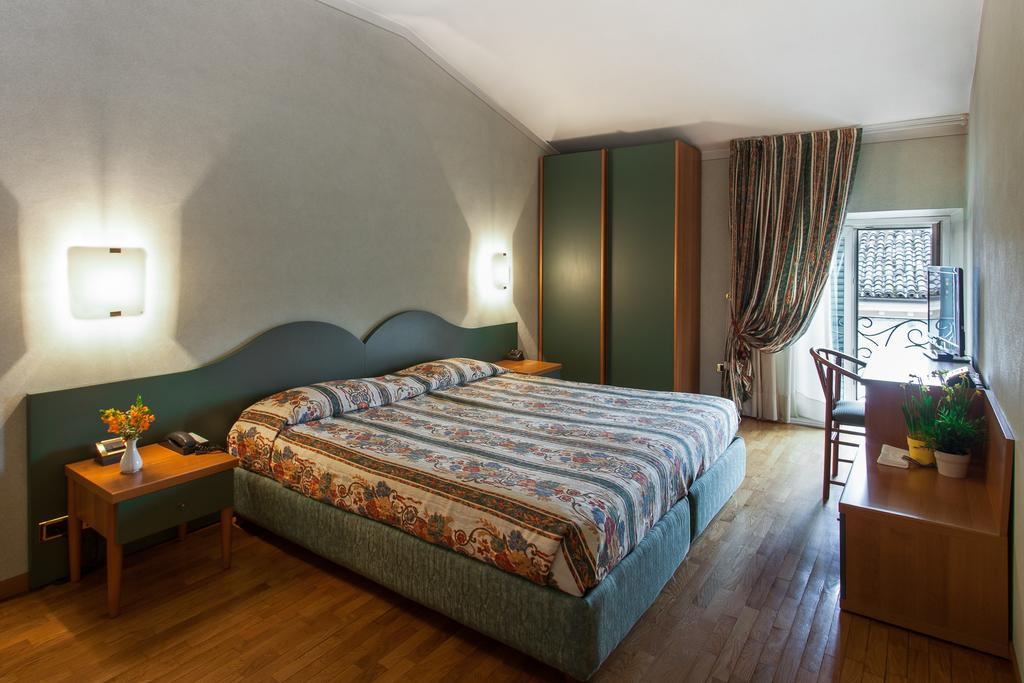 Hotel Gambara Δωμάτιο φωτογραφία