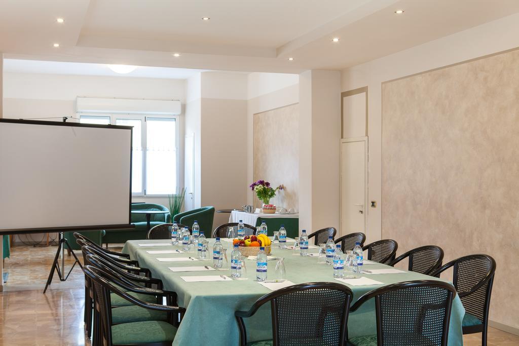 Hotel Gambara Εξωτερικό φωτογραφία